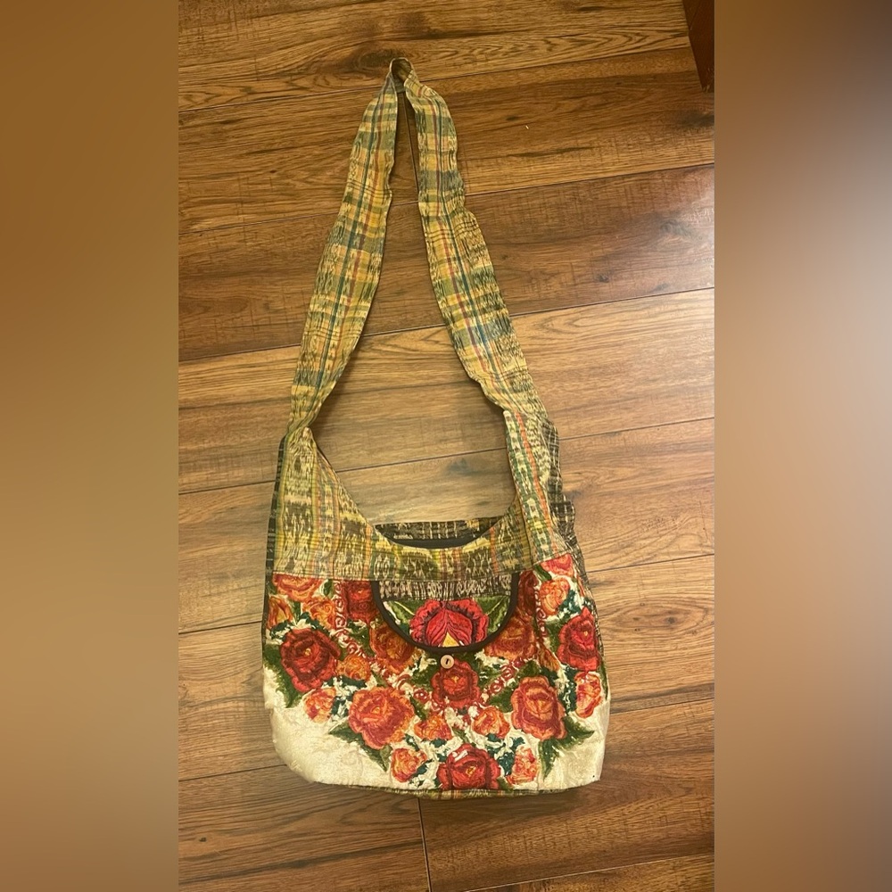 Embroidered Floral Patchwork Shoulder Bag